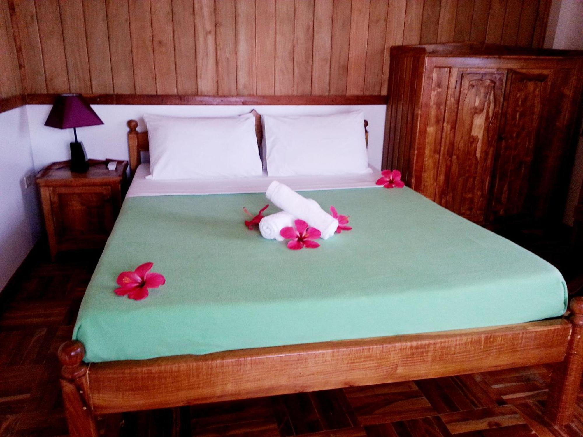 Hof Gorei Beach Resort Davao Samal Exterior photo